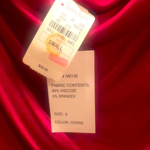 Top - Picture 2 of 2